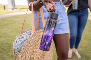 Simple Modern Wave Water Bottle with Straw Lid 1