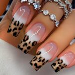 press on nails - spring nails 18